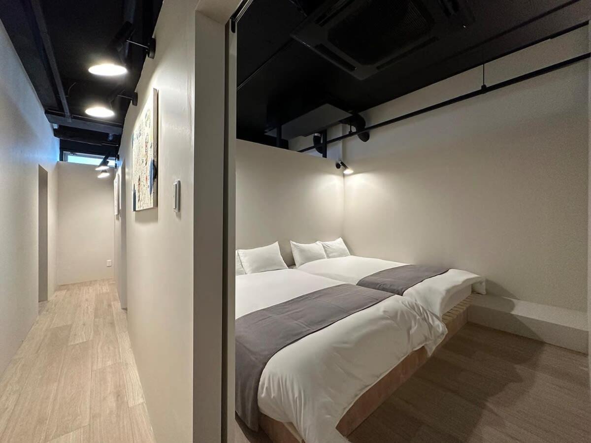 Bhotel New Small Hotel - Hondori Shopping Arcade Хиросима Экстерьер фото